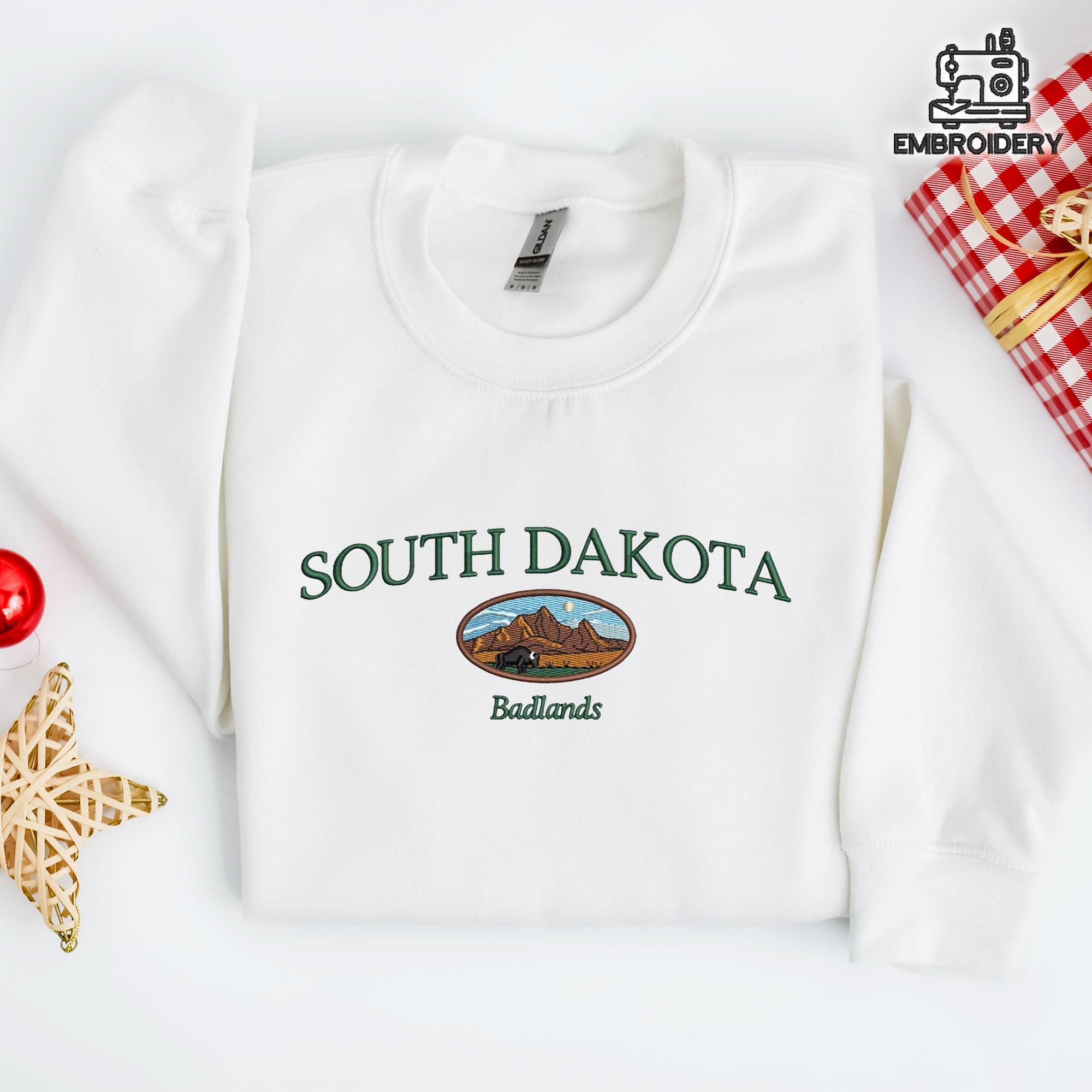 Embroidered South Dakota Badlands National Park Sweatshirt - Image 2