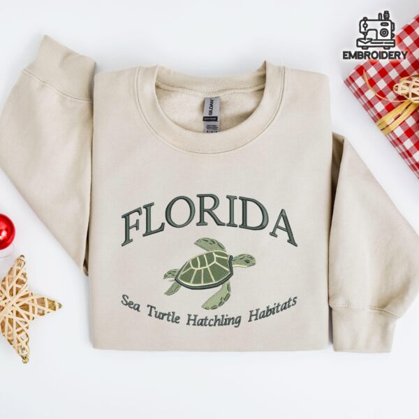 Embroidered Florida Sea Turtle Hatchling Habitat Sweatshirt