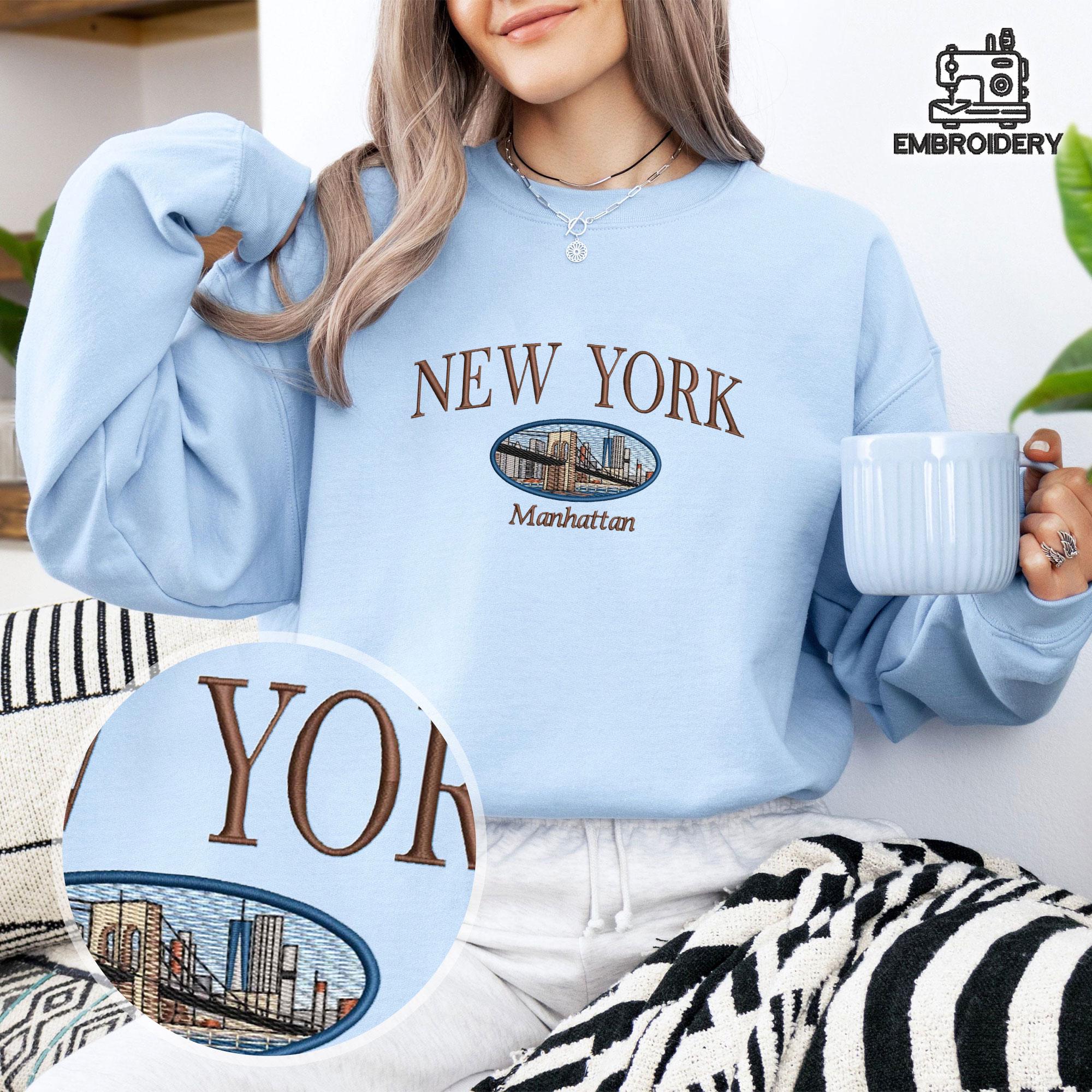 Embroidered New York Manhattan Skyline Brooklyn Bridge Sweatshirt - Image 4