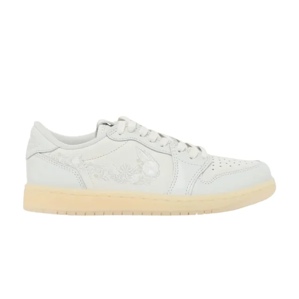 Air Jordan 1 Retro Low OG 'Rabbit Floral Swoosh' IF4391-100