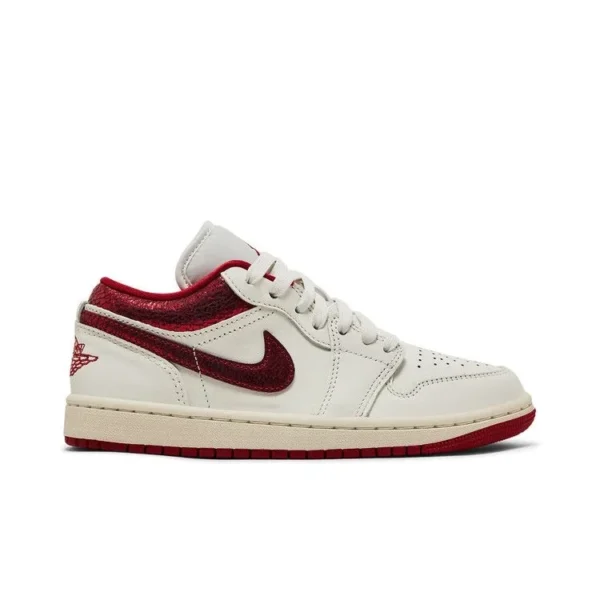 Wmns Air Jordan 1 Low 'Ruby' HJ9338-106