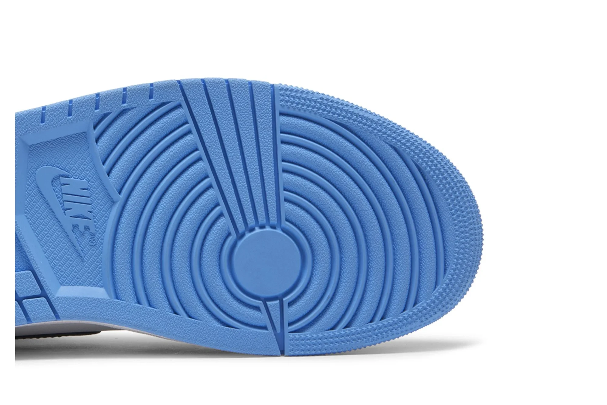 Air Jordan 1 Retro High OG 'UNC Toe' DZ5485-400 - Image 5