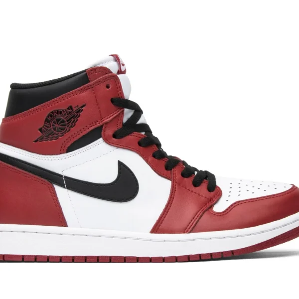 Air Jordan 1 Retro High OG 'Chicago' 2015 555088-101