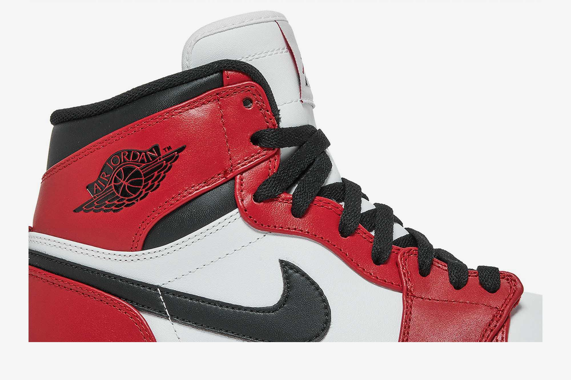 Air Jordan 1 Retro High ‘Chicago’ 2013 332550-163 - Image 2