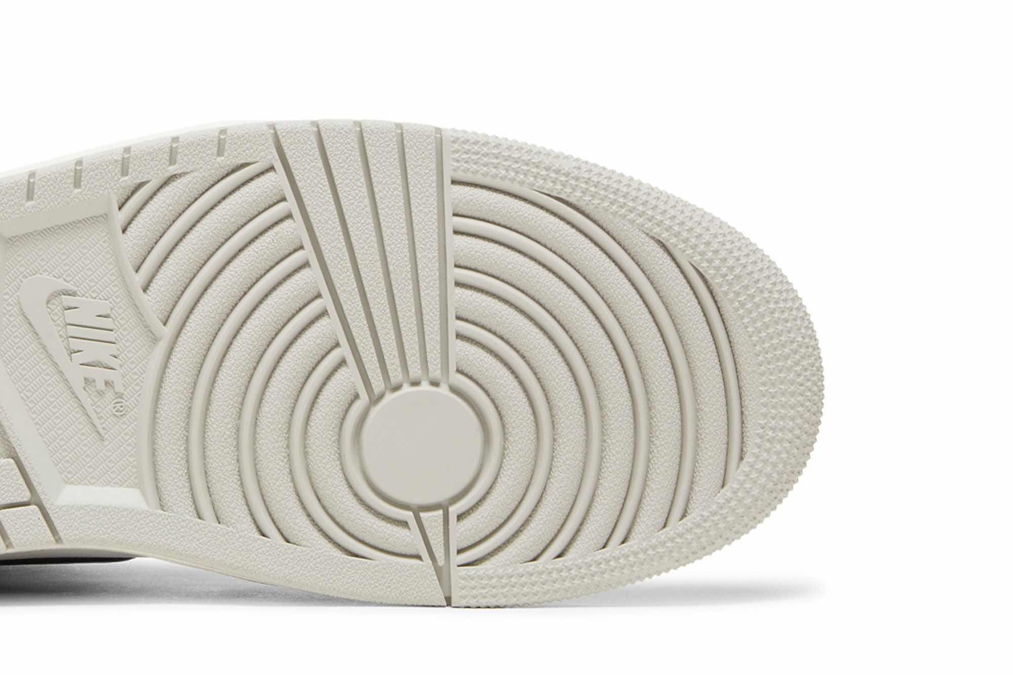 Air Jordan 1 Retro High OG ‘White Cement’ DZ5485-052 - Image 5