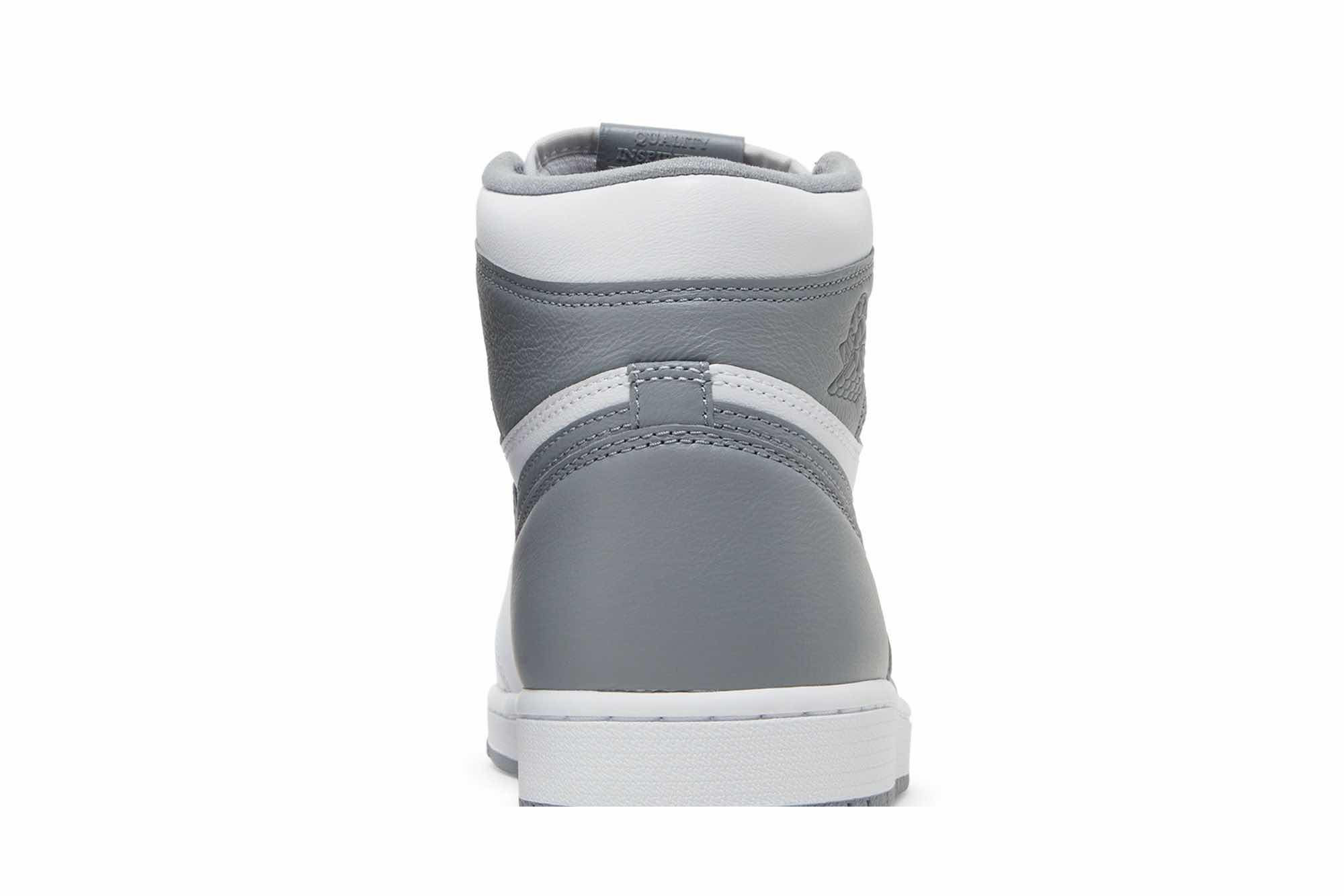 Air Jordan 1 Retro High OG ‘Stealth’ 555088-037 - Image 7