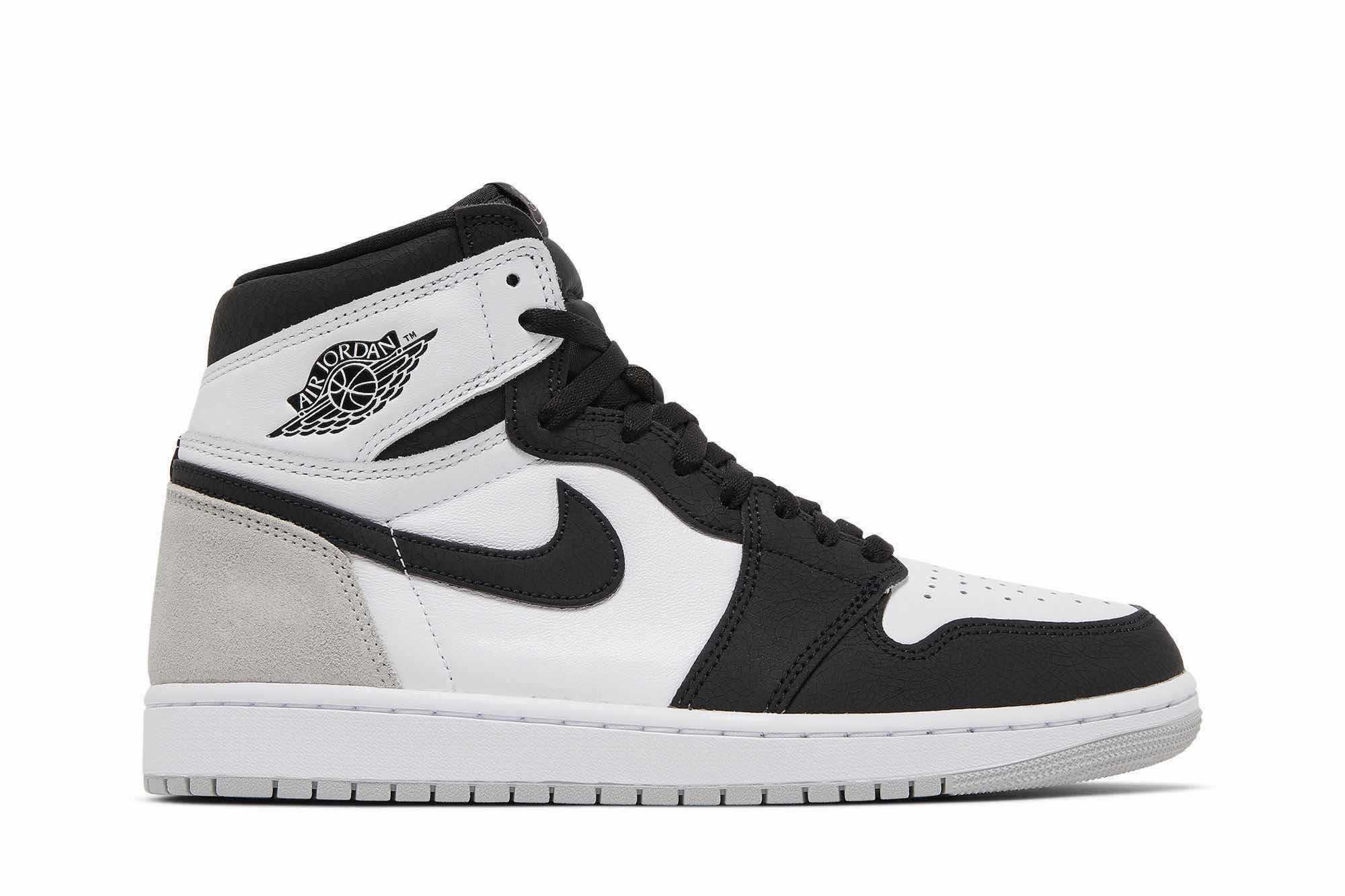 Air Jordan 1 Retro High OG ‘Stage Haze’ 555088-108