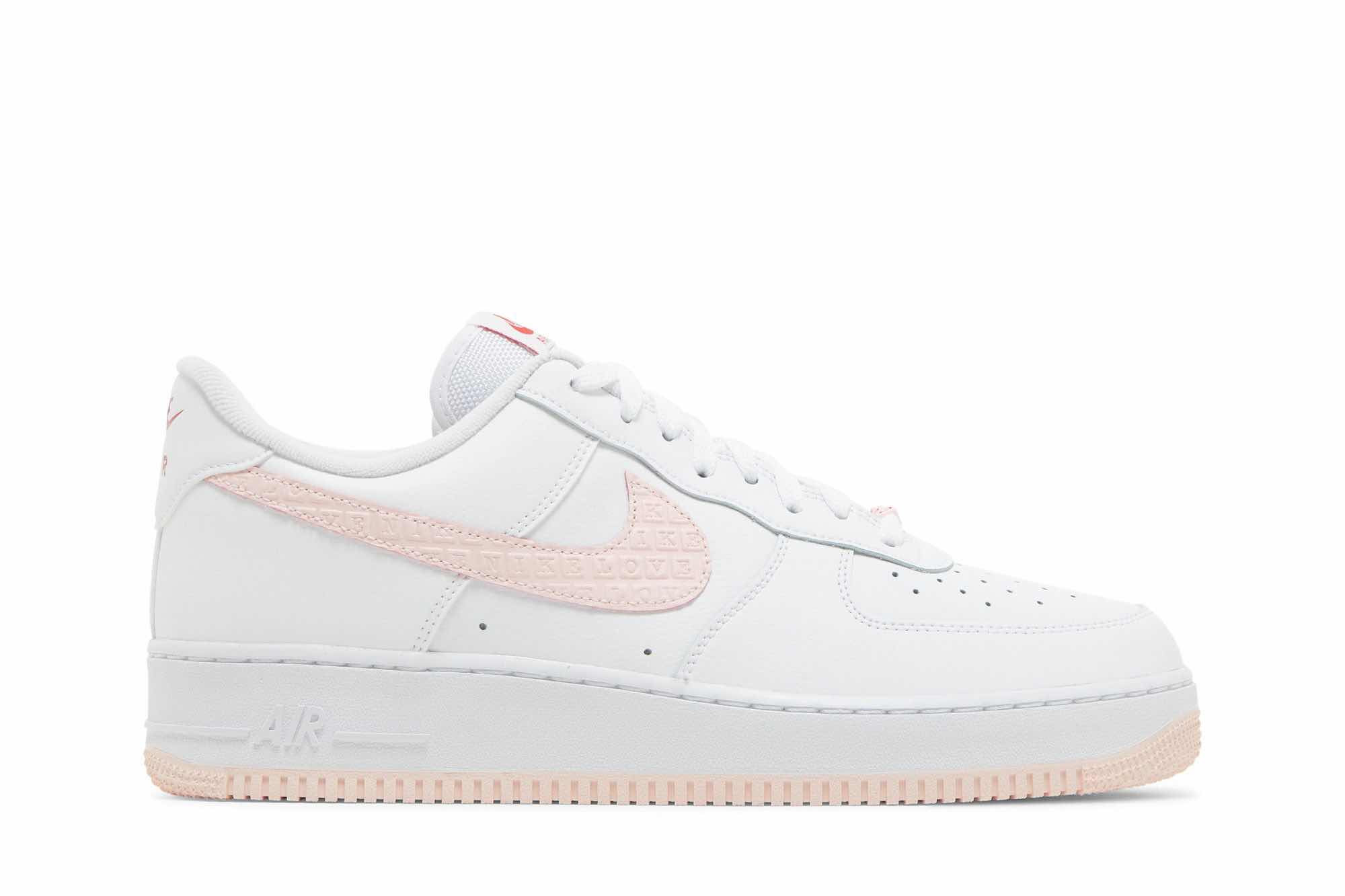 Nike Air Force 1 ’07 ‘Valentine’s Day 2022’ DR0144-100