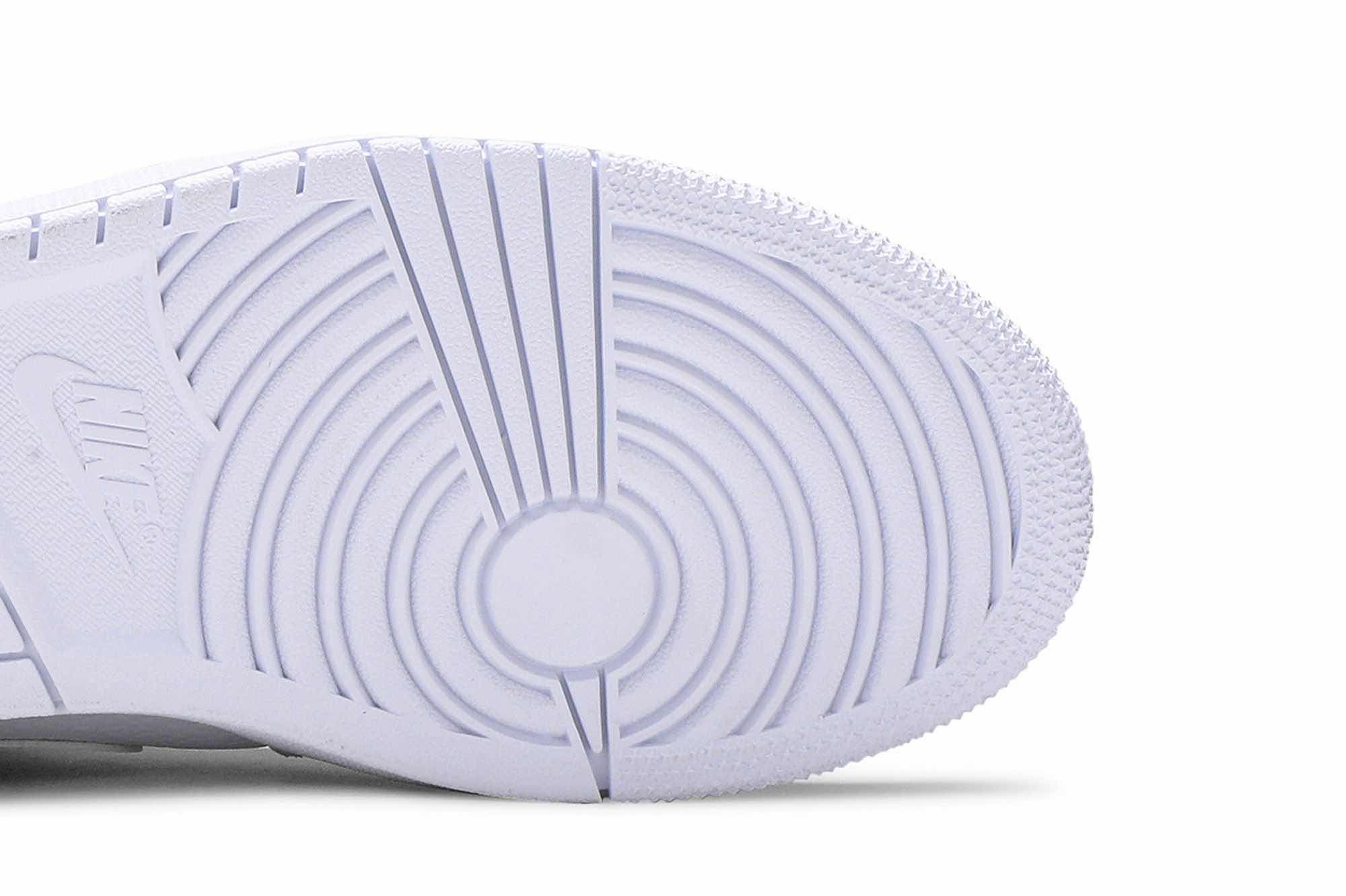 Air Jordan 1 Mid ‘Triple White 2018’ 554724-109 - Image 5