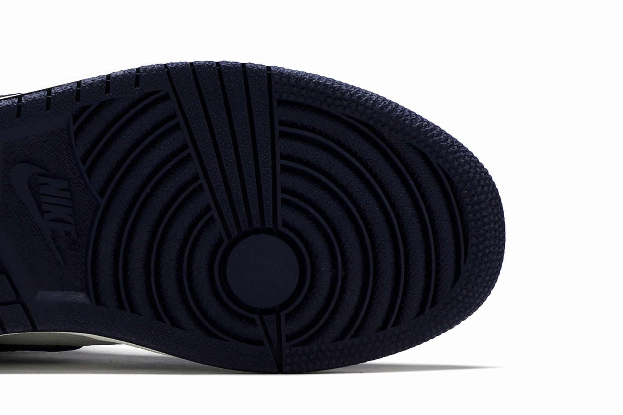 Air Jordan 1 Retro High OG ‘Obsidian’ 555088-140 - Image 5