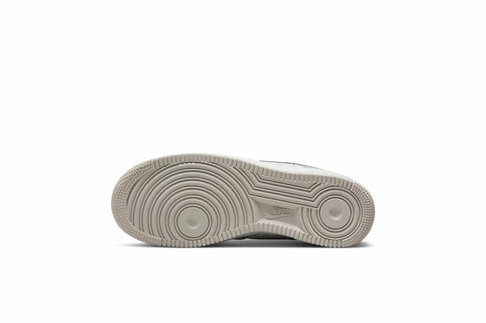 Nike Air Force 1 ’07 ‘Reflective Swooshes’ DR7857-101 - Image 6