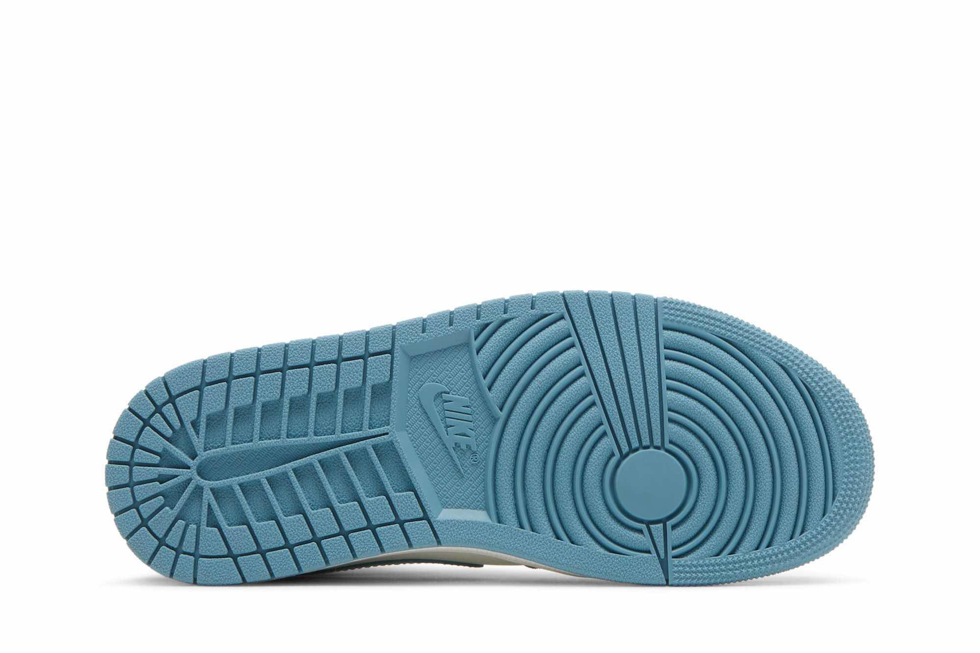 Air Jordan 1 Mid ‘University Blue 2022’ BQ6472-141 - Image 4