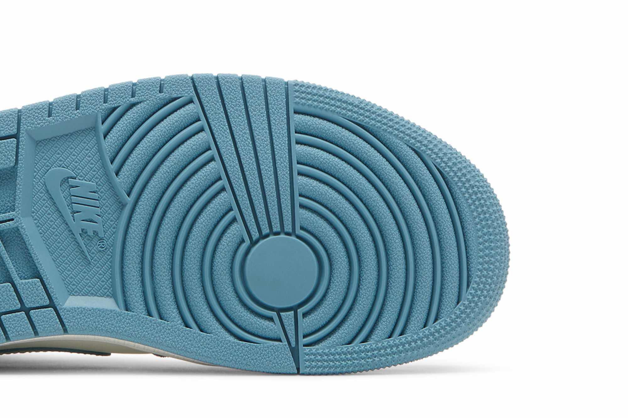Air Jordan 1 Mid ‘University Blue 2022’ BQ6472-141 - Image 5