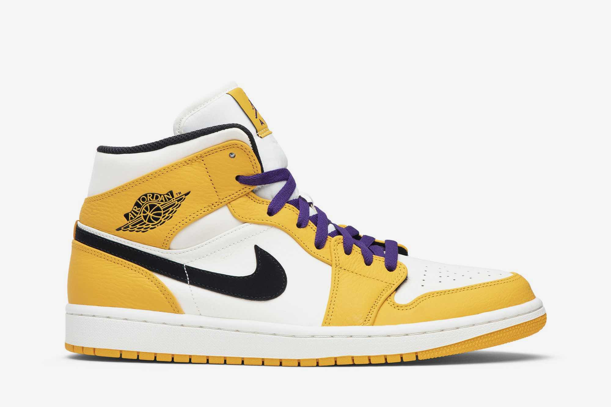Air Jordan 1 Mid ‘Lakers Gold’ 852542-700