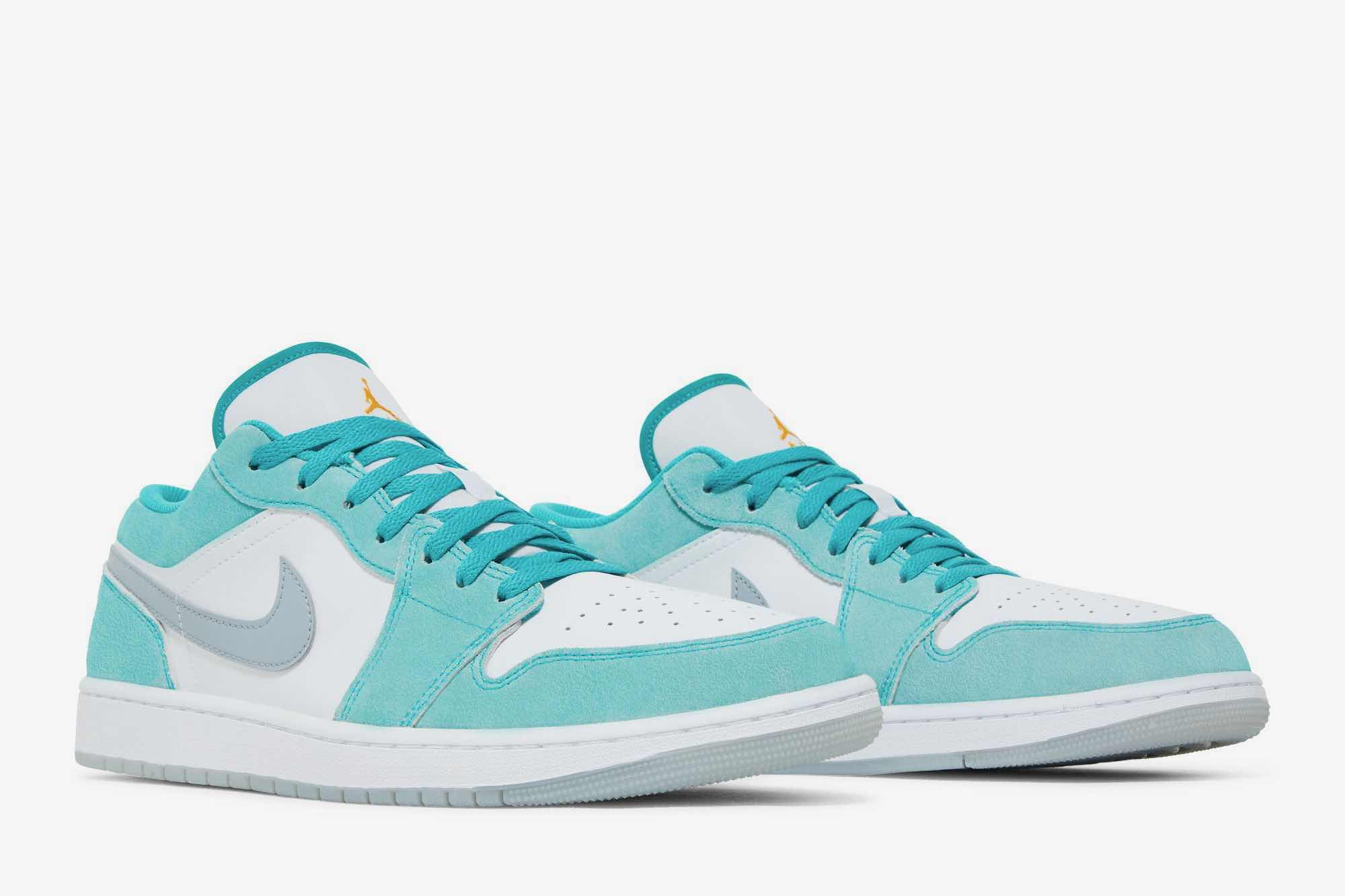 Air Jordan 1 Low ‘New Emerald’ DN3705-301 - Image 8