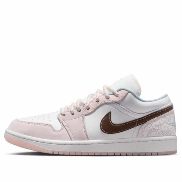 Air Jordan 1 Low ‘Light Soft Pink’ IB8859-101