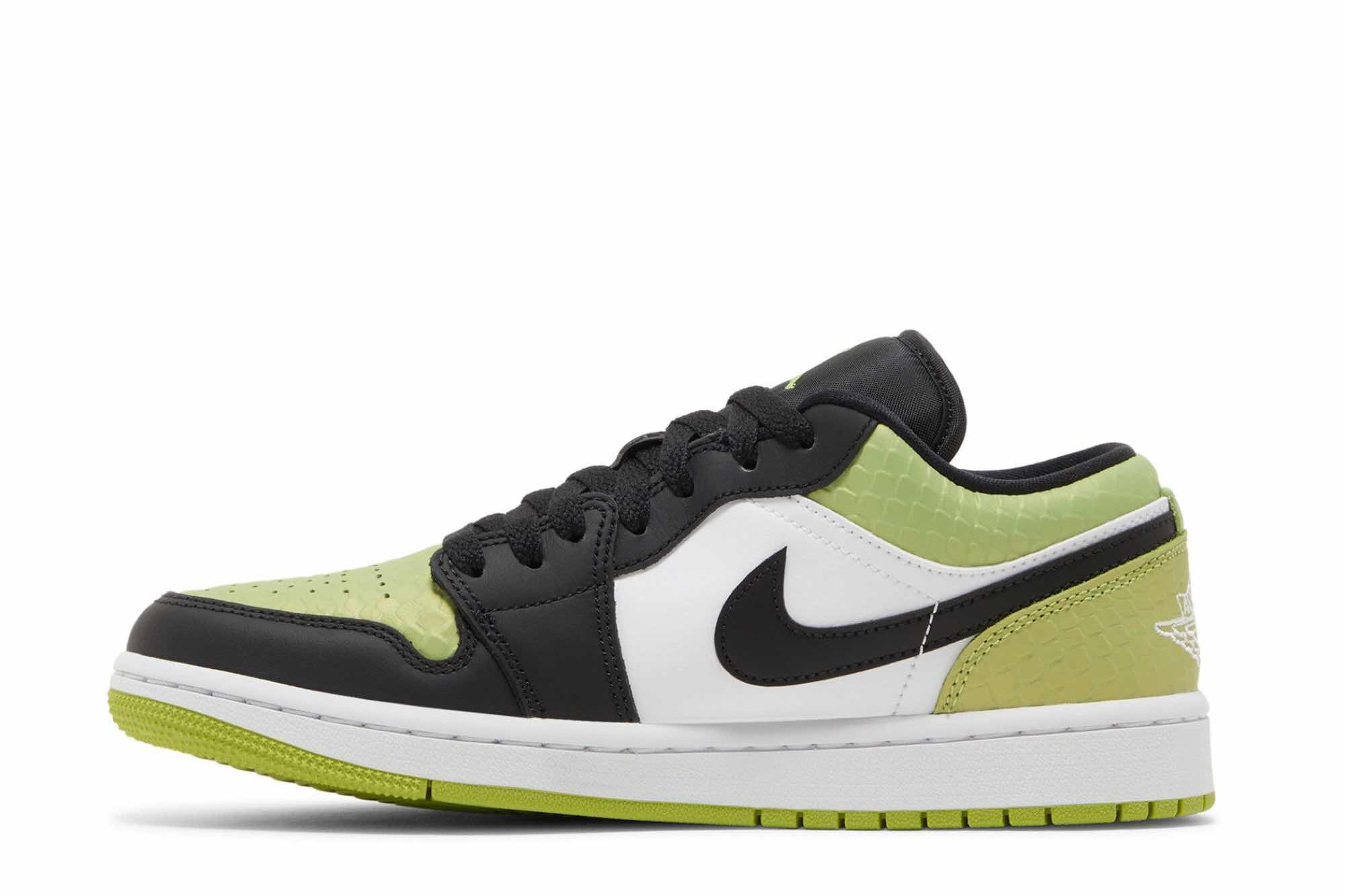 Air Jordan 1 Low SE ‘Vivid Green Snakeskin’ DX4446-301 - Image 3