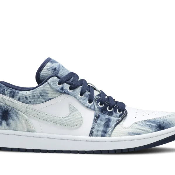 Air Jordan 1 Low SE 'Washed Denim' CZ8455-100
