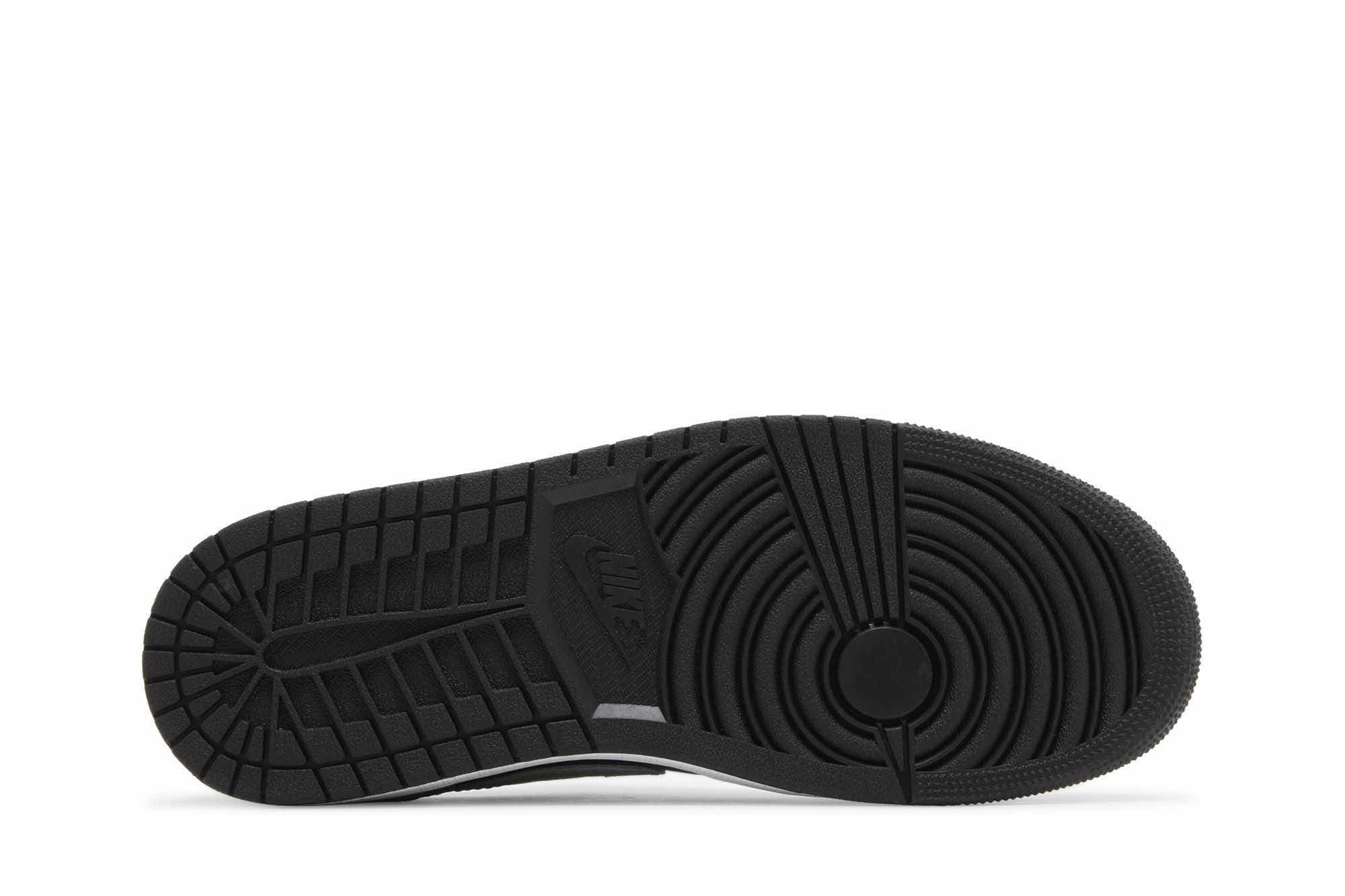 Air Jordan 1 Low OG ‘Shadow’ CZ0790-003 - Image 4