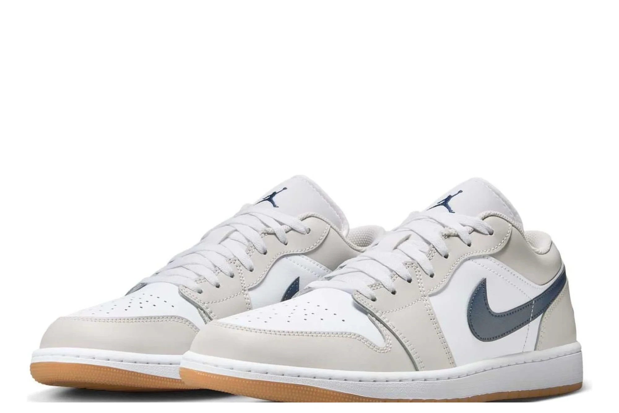 Air Jordan 1 Low 'Midnight Navy Neutral Grey' 553558-146 - Image 3