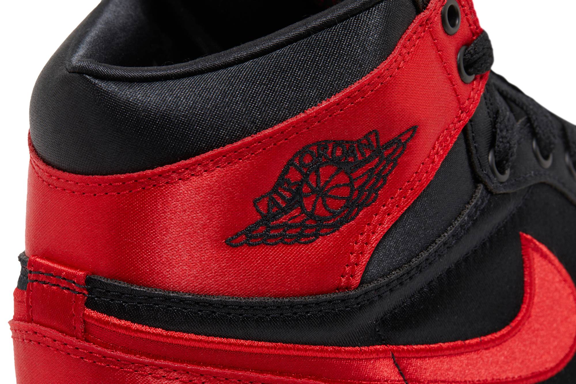 Air Jordan 1 High ‘Satin Bred’ FD4810-061 - Image 10