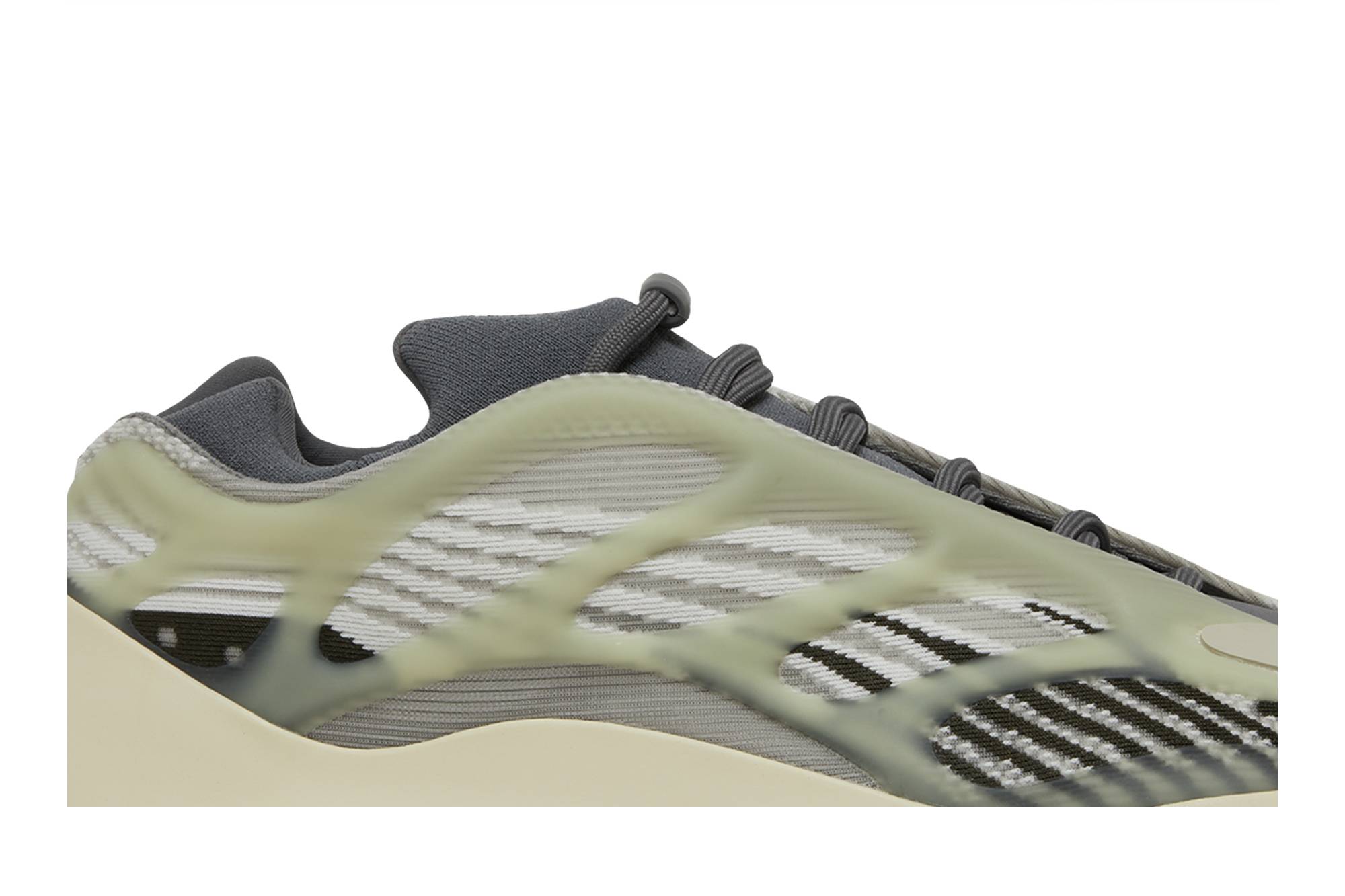 adidas Yeezy 700 V3 ‘Fade Salt’ ID1674 - Image 3