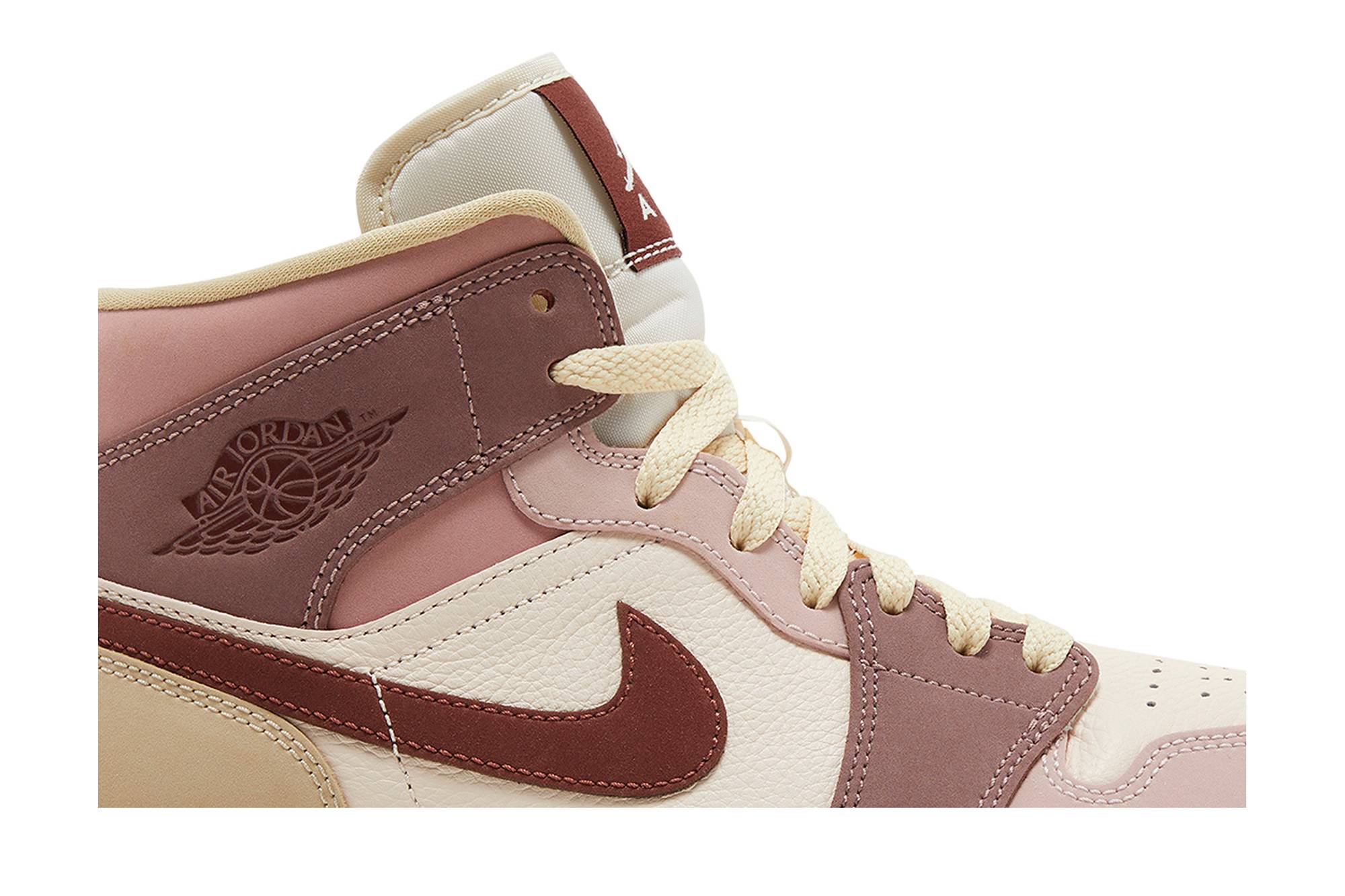 Air Jordan 1 Mid ‘Dark Pony’ DO7440-821 - Image 2