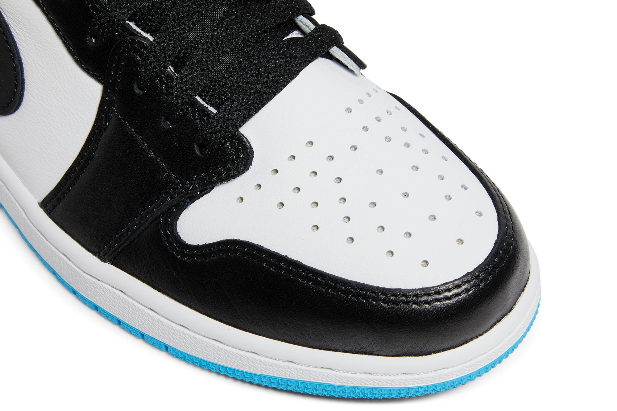 Air Jordan 1 Retro Low OG ‘UNC’ CZ0790-104 - Image 10