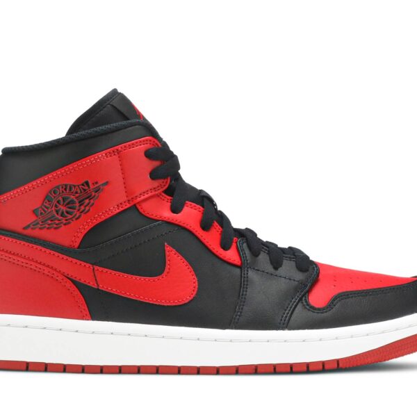 Air Jordan 1 Mid ‘Banned’ 2020 554724-074
