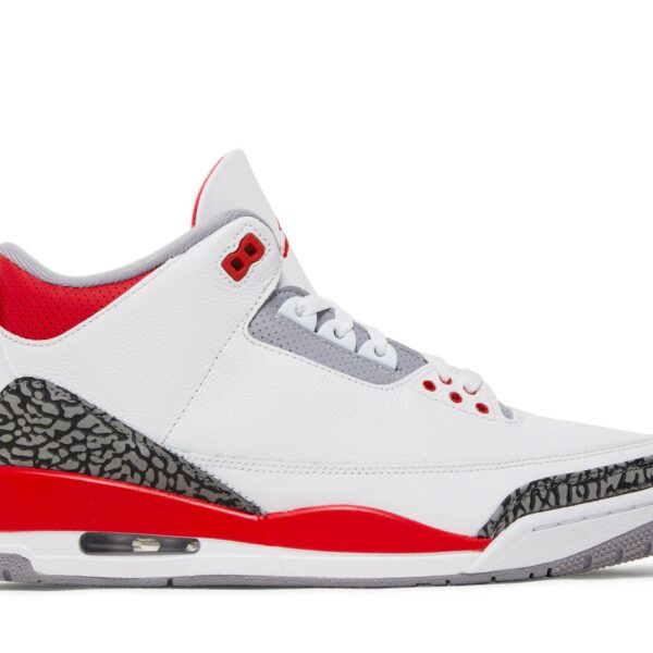 Air Jordan 3 OG ‘Fire Red’ 2022 DN3707-160