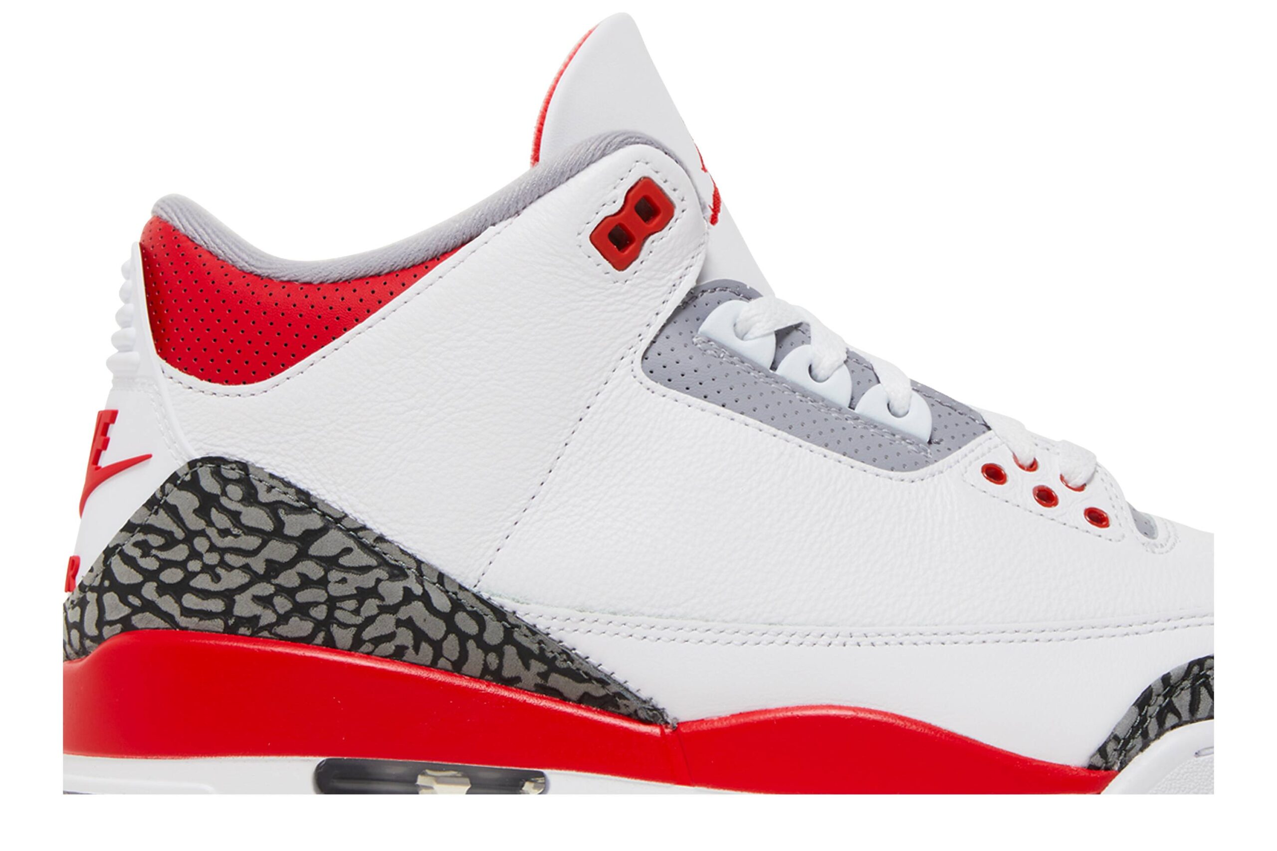 Air Jordan 3 OG ‘Fire Red’ 2022 DN3707-160 - Image 3