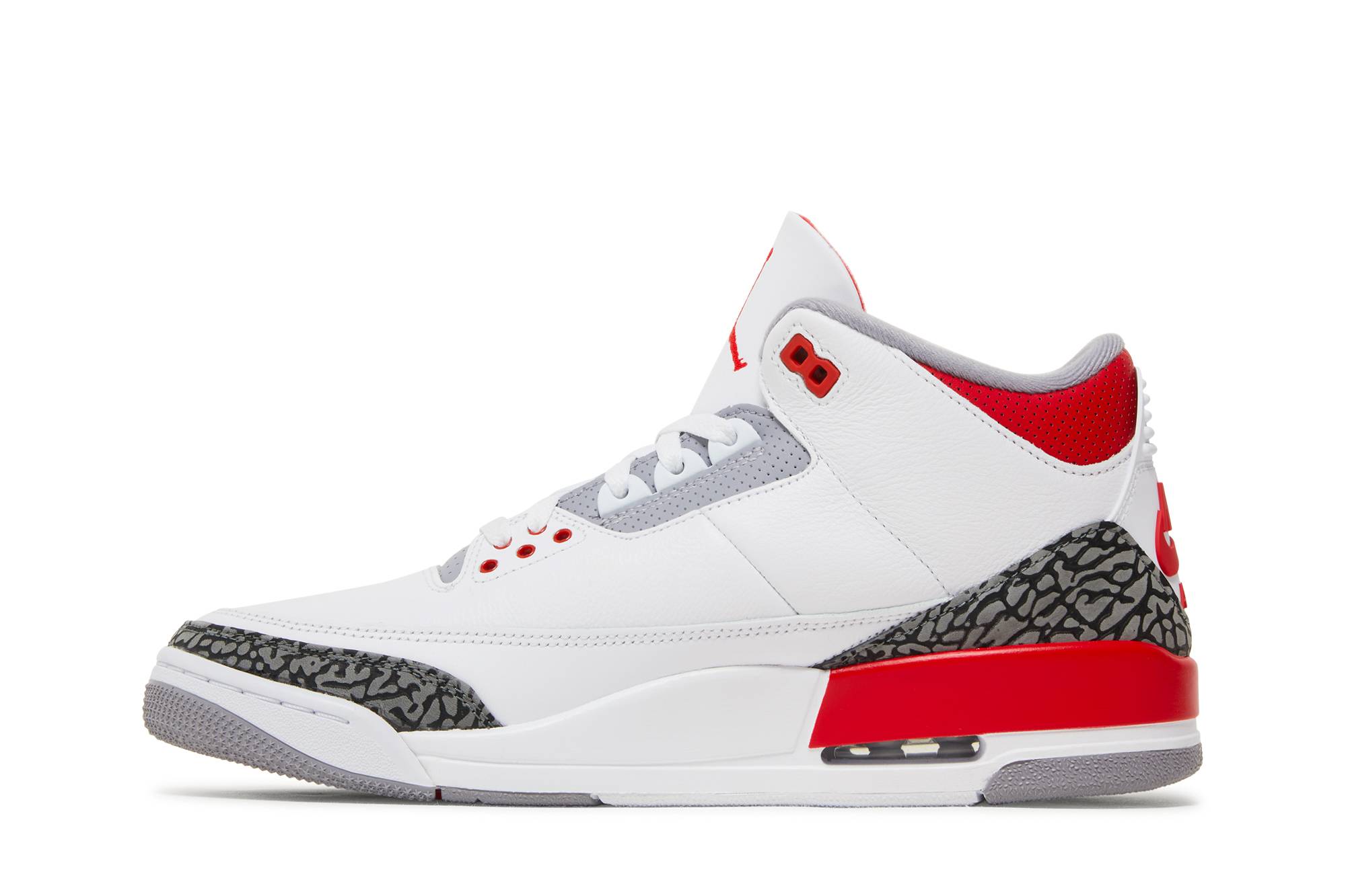 Air Jordan 3 OG ‘Fire Red’ 2022 DN3707-160 - Image 4