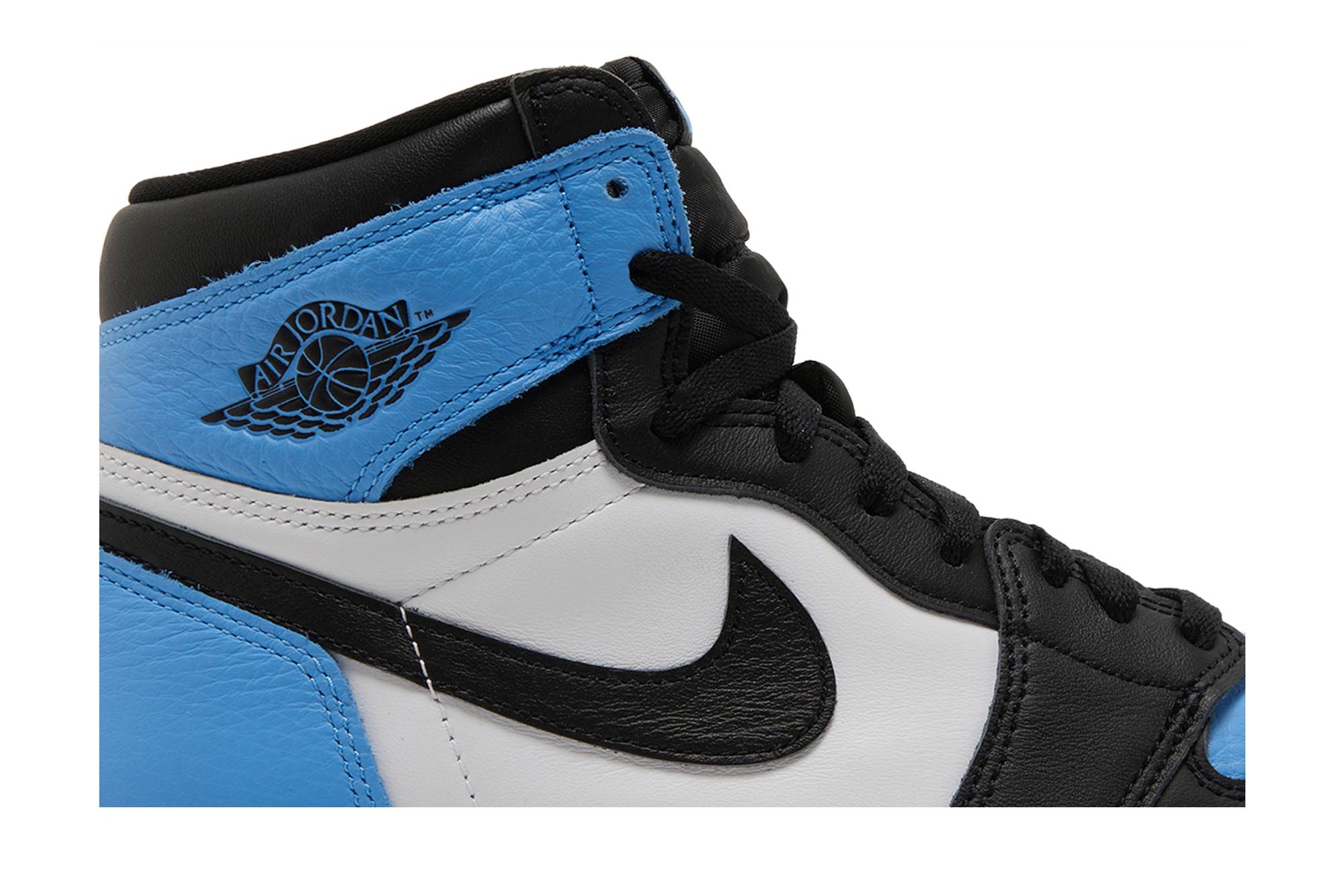 Air Jordan 1 Retro High OG ‘UNC Toe’ DZ5485-400 - Image 3