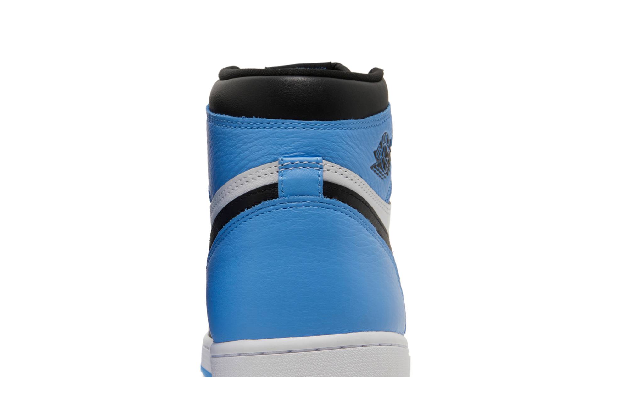 Air Jordan 1 Retro High OG ‘UNC Toe’ DZ5485-400 - Image 8
