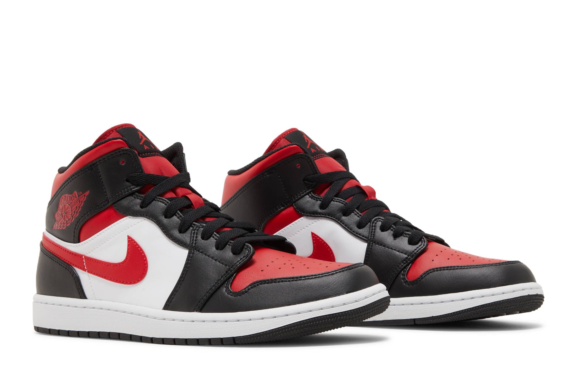 Air Jordan 1 Mid ‘Bred Toe’ (2022) 554724-079 - Image 8