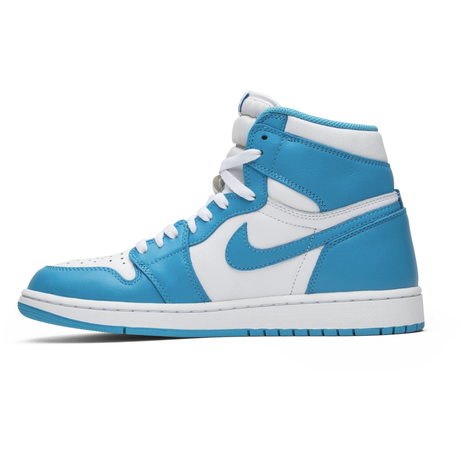 Air Jordan 1 Retro High OG ‘UNC’ 555088-117 - Image 3