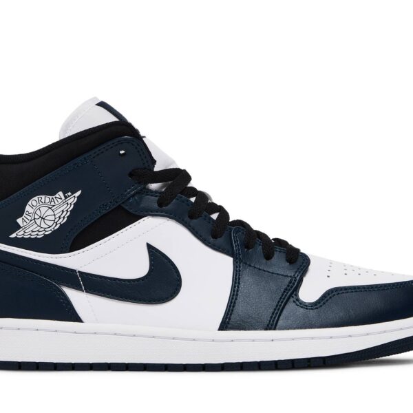 Air Jordan 1 Mid ‘Armory Navy’ 554724-411