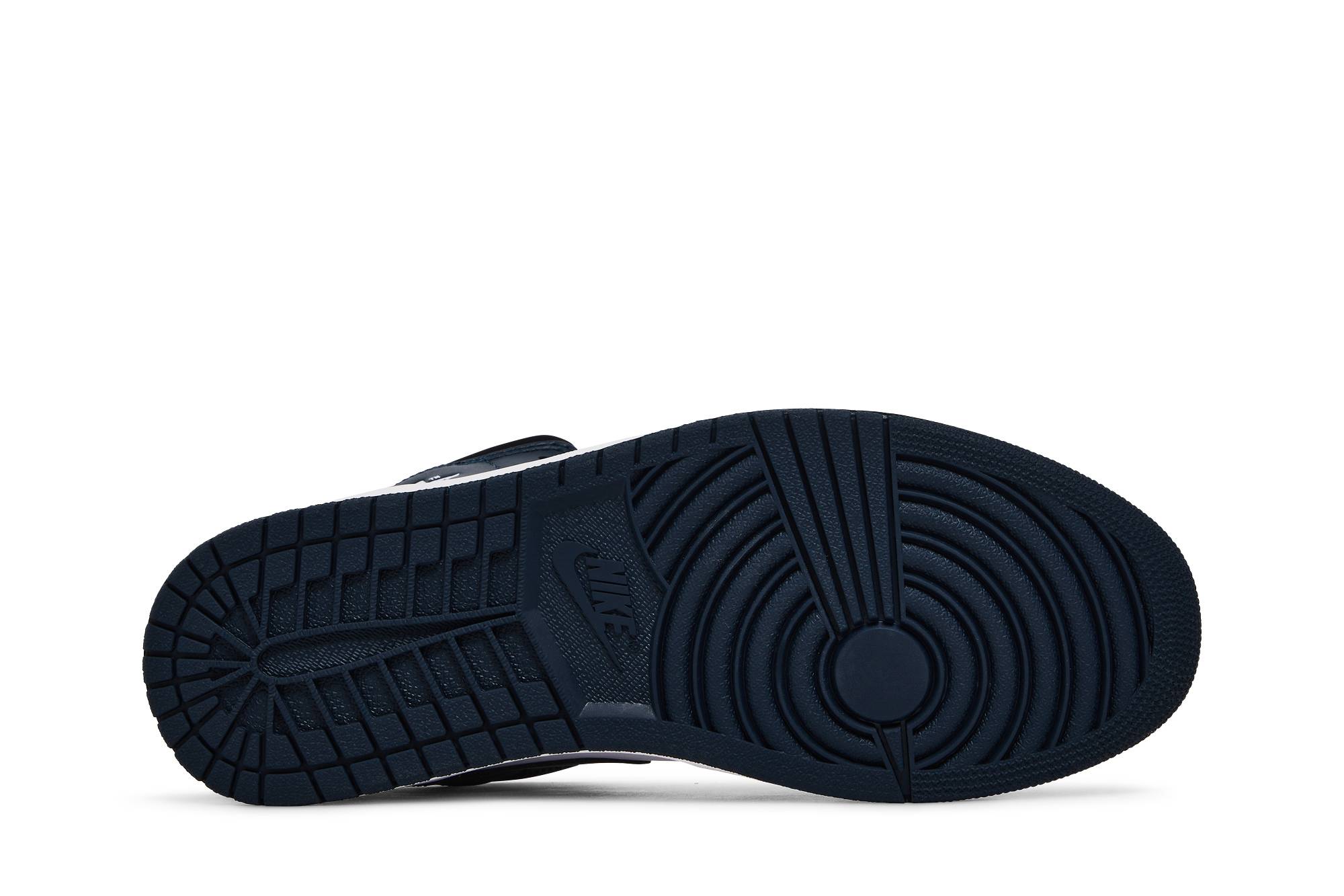 Air Jordan 1 Mid ‘Armory Navy’ 554724-411 - Image 4
