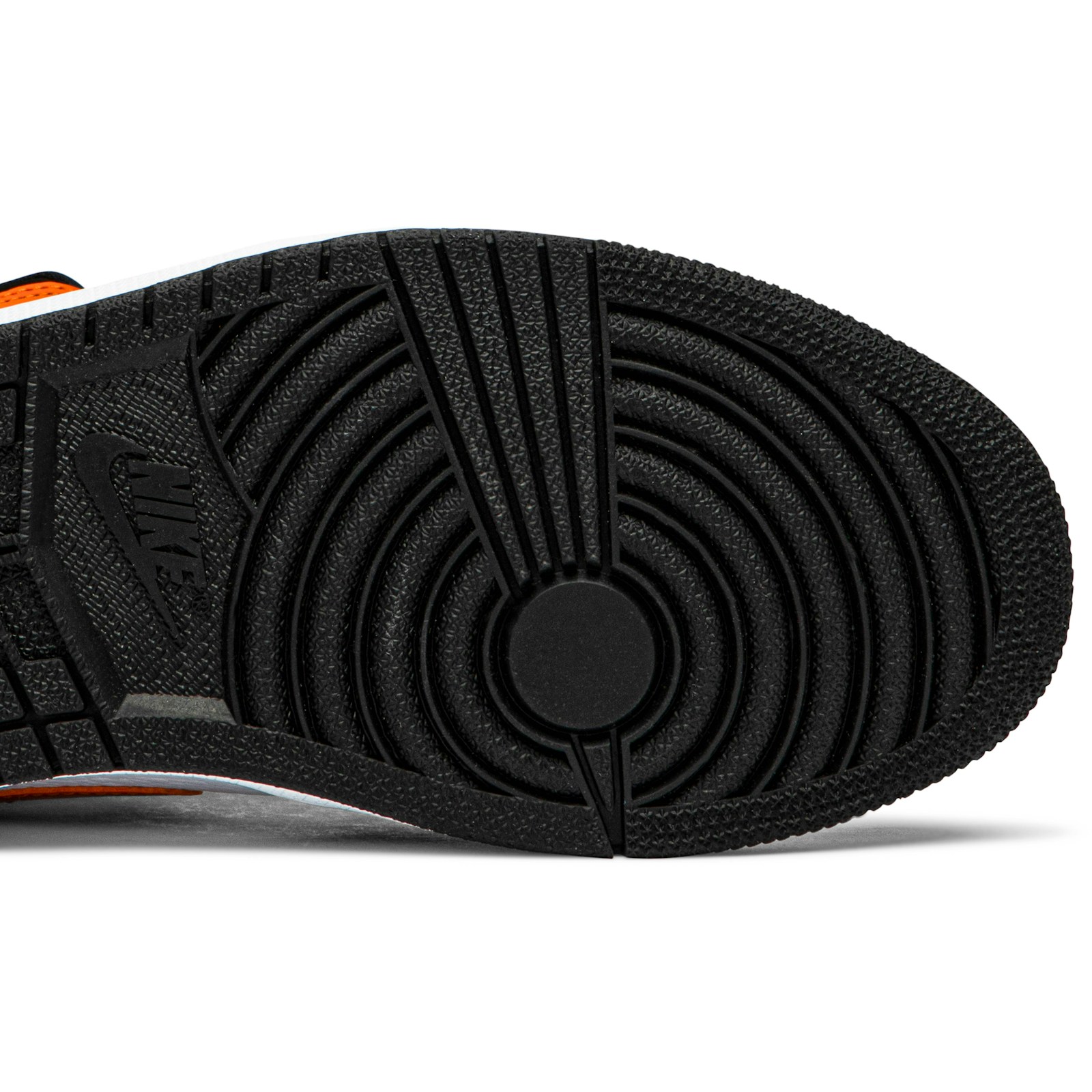 Air Jordan 1 Mid ‘Shattered Backboard’ 554724-058 - Image 5
