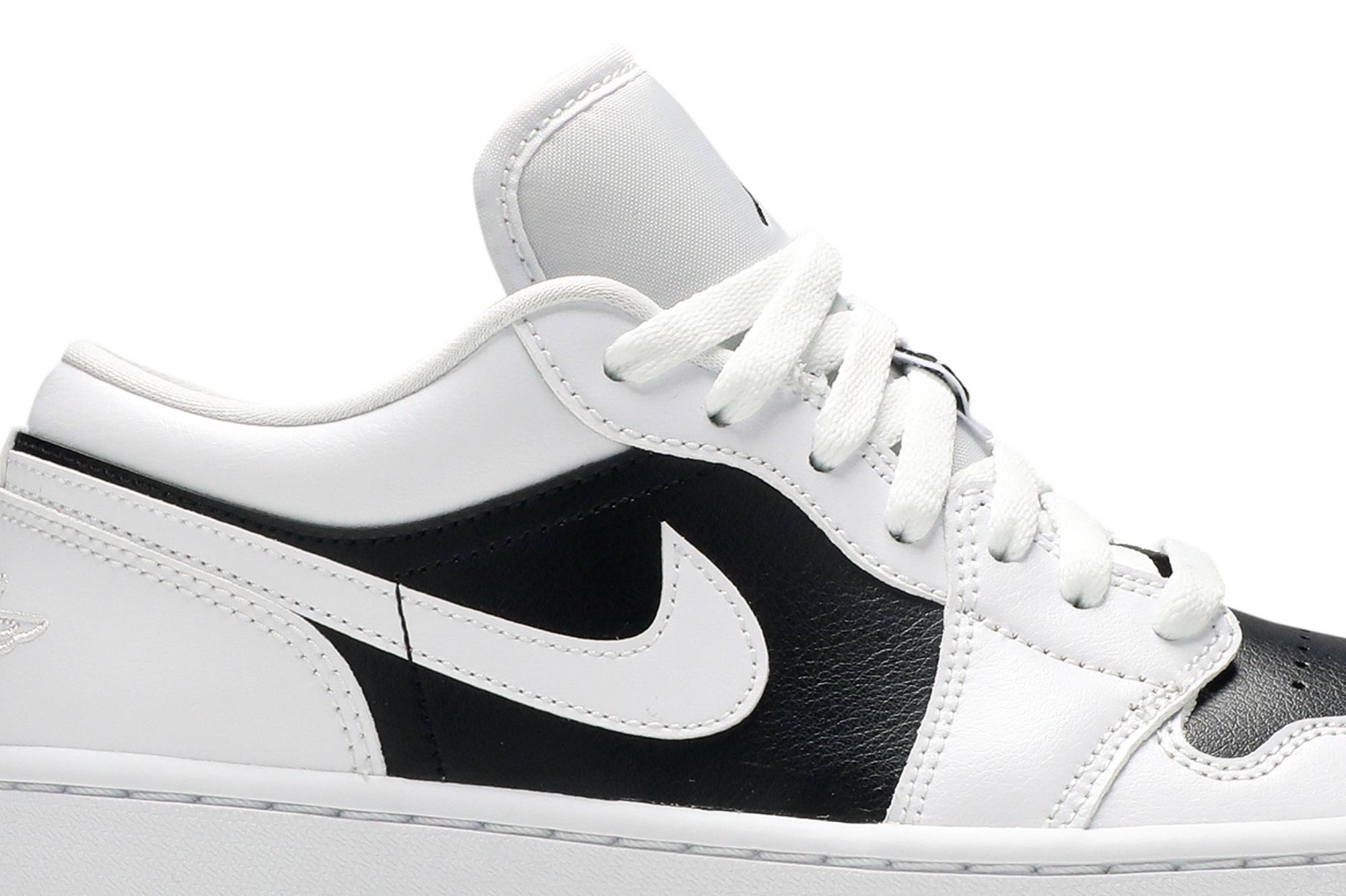 Air Jordan 1 Low ‘Panda’ DC0774-100 - Image 2
