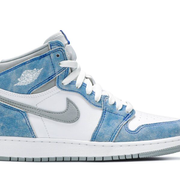 Air Jordan 1 Retro High OG ‘Hyper Royal’ 575441-402