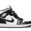 Air Jordan 1 Mid ‘Panda’ DV0991-101