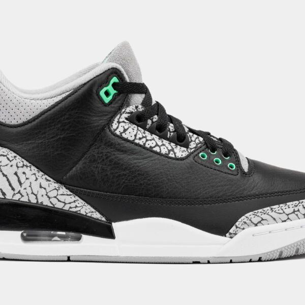 Air Jordan 3 Retro ‘Green Glow’ CT8532-031