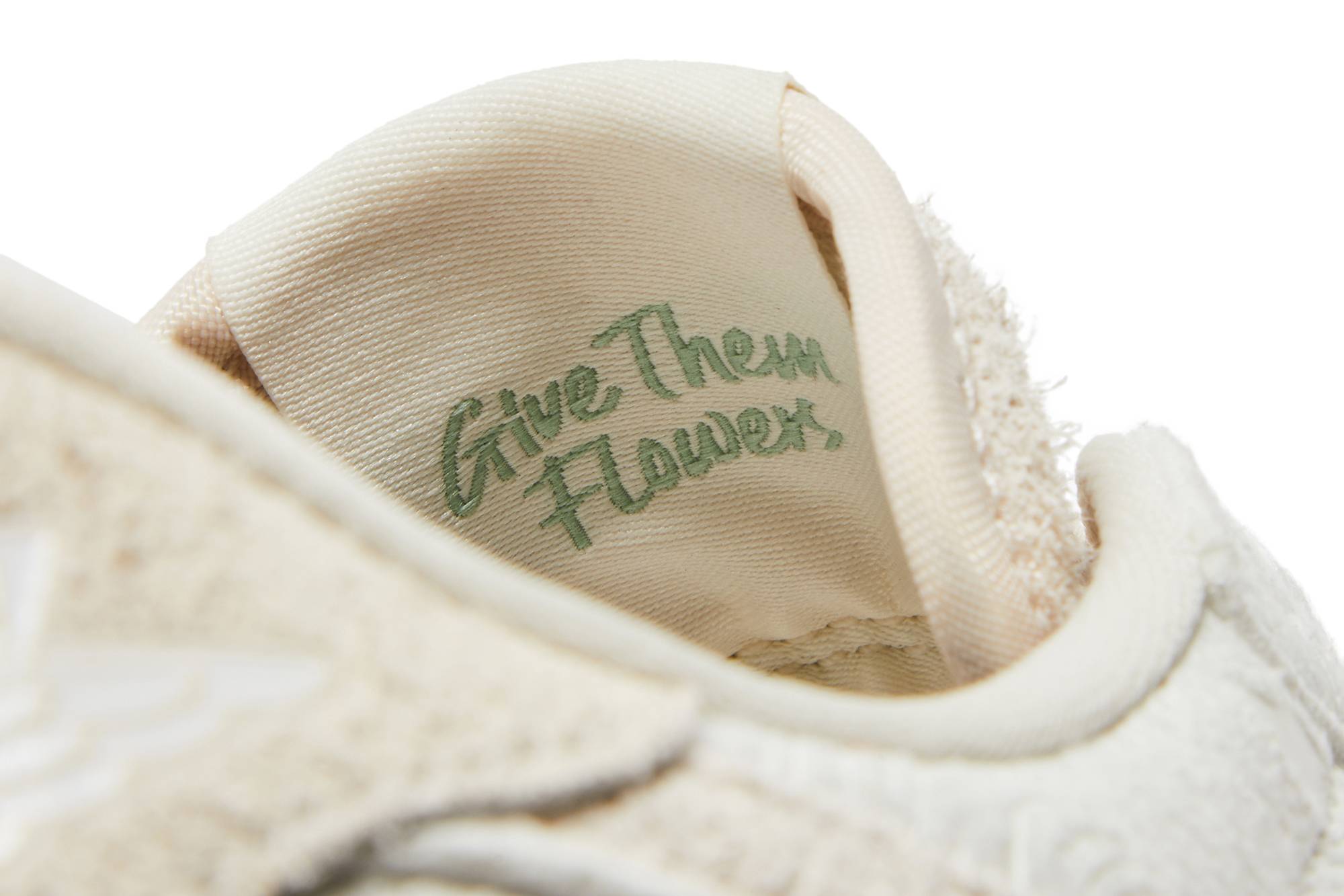 Chris Paul x Air Jordan 1 Low OG ‘CP3’ FZ0455-200 - Image 2