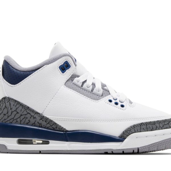 Air Jordan 3 Retro ‘Midnight Navy’ DM0967-140