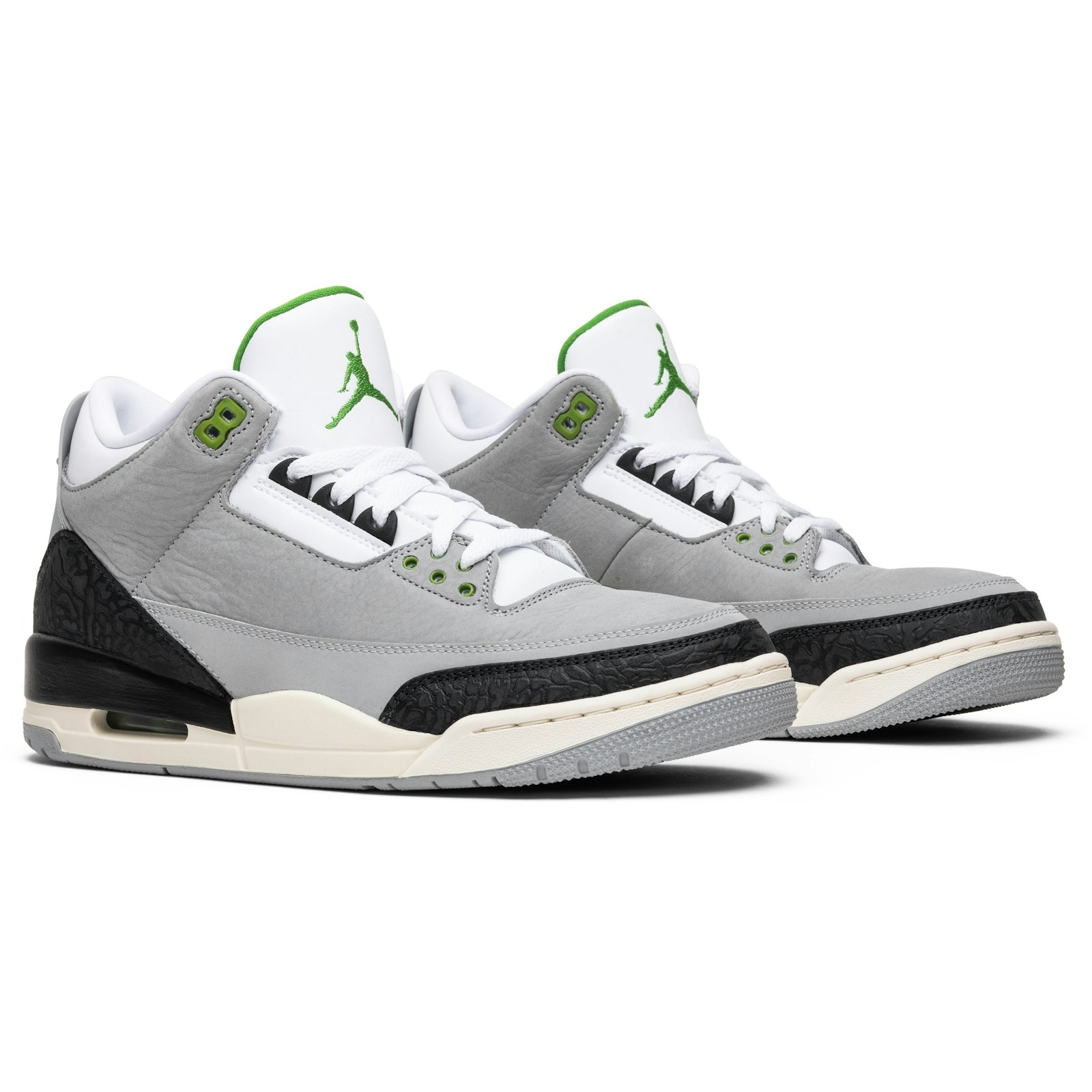 Air Jordan 3 Retro ‘Chlorophyll’ 136064-006 - Image 8