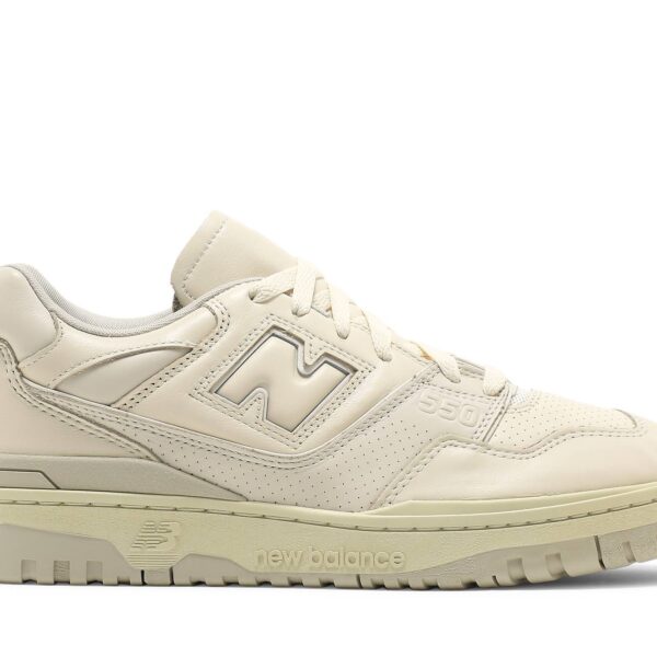 AURALEE x New Balance 550 ‘Ecru’ BB550AR