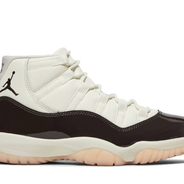 Air Jordan 11 ‘Neapolitan’ AR0715-101