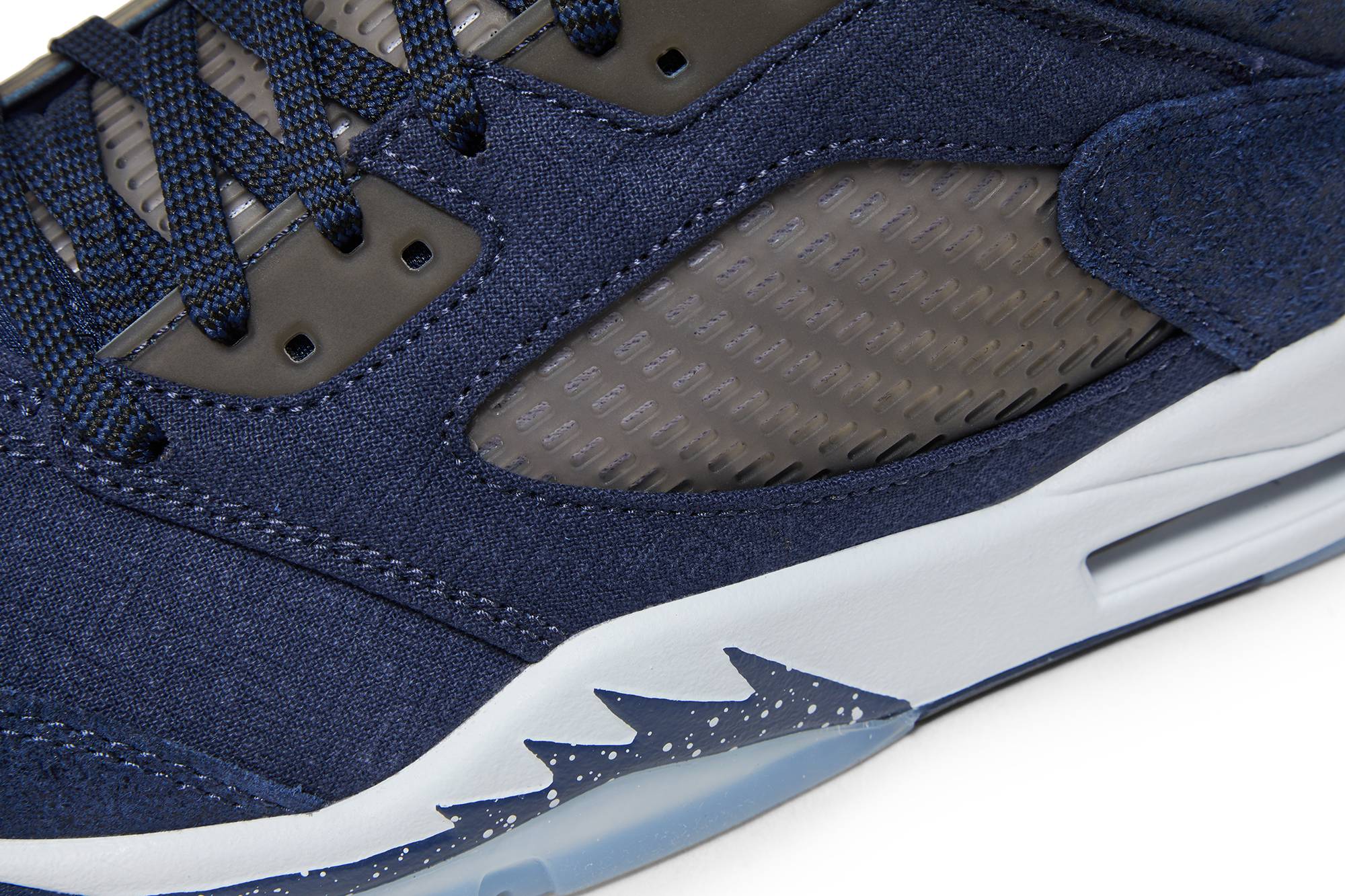 Air Jordan 5 Retro SE ‘Reverse Georgetown’ FD6812-400 - Image 2