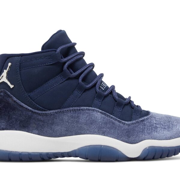 Air Jordan 11 Velvet ‘Midnight Navy’ AR0715-441